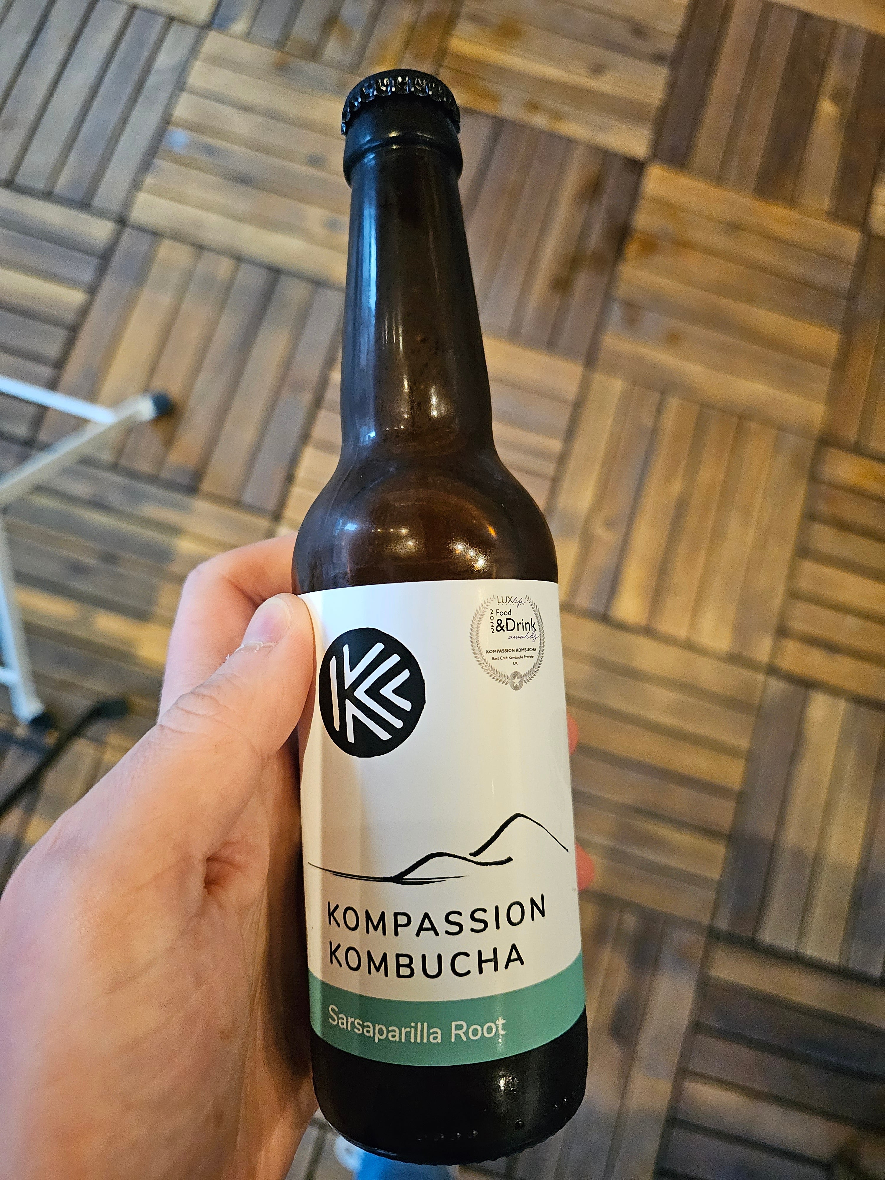 Kompassion Kombucha Sarsaparilla Root in Functional Drinks Club