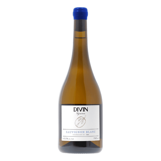 Wine bottle labeled 'DIVIN' with a blue cap on a white background